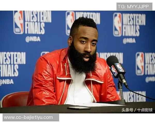 张玉宁呼吁理性对待球员表现球迷情绪发泄应有度