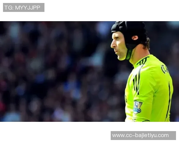 卡尼萨雷斯盛赞库尔图瓦为当今最佳门将称其技艺无与伦比